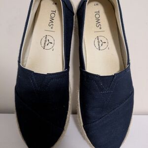 TOMS Women's Navy Espadrilles